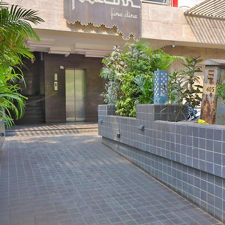 Hotel The Grand Suites Ахмедабад Экстерьер фото
